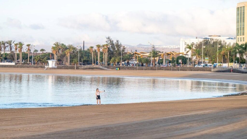 playa el reducto lanzarote gesperrt wasserverunreinigung
