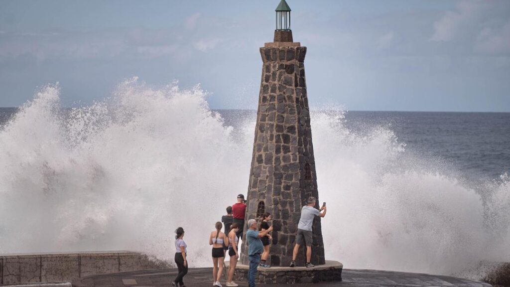 prealerta fenomenos costeros kanarias dezember 2025