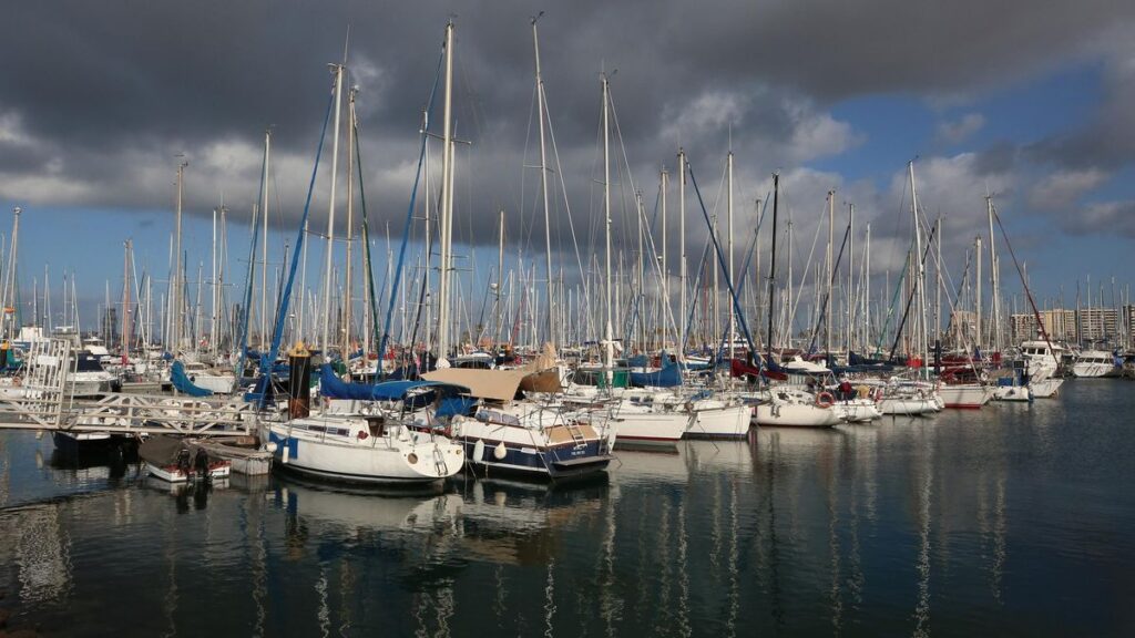 bootsraeumung hafen las palmas seniorin obdachlosigkeit