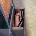 easyjet passagierin handgepaeck 57 euro trotz korrekter mass