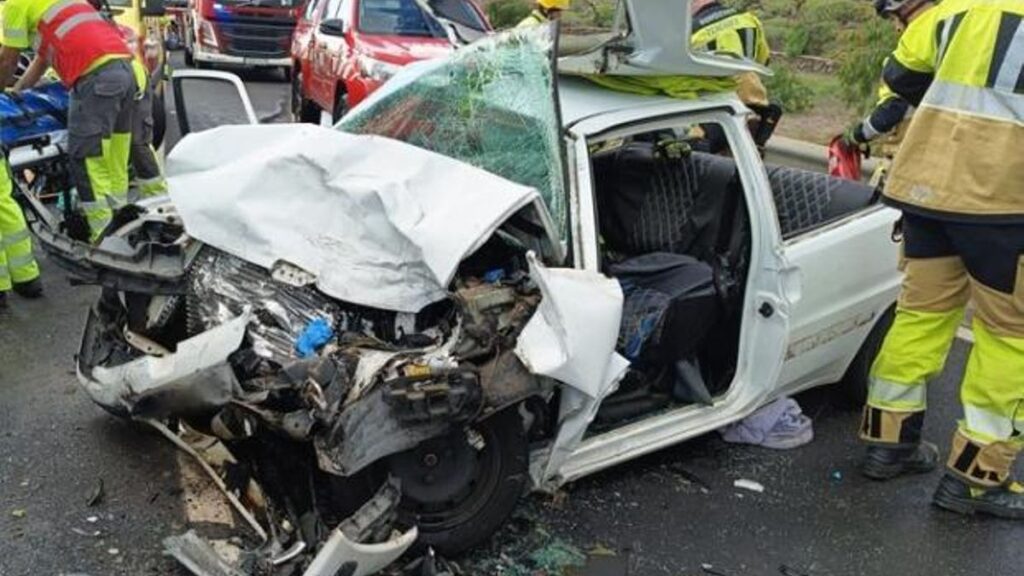 schwerer unfall tf 28 arona fuenf verletzte