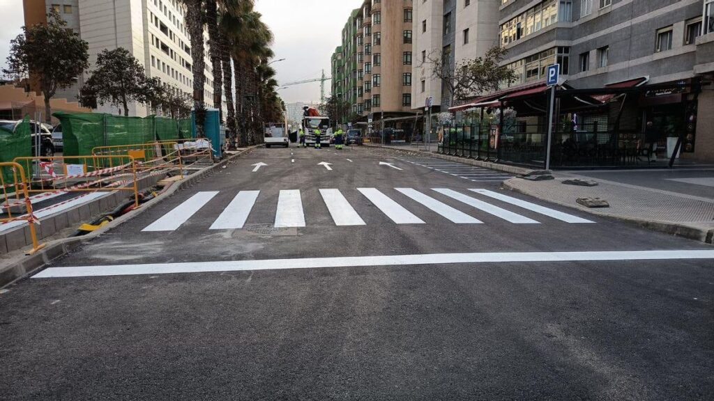 mesa y lopez las palmas reparatur wasserschaden wiedereroeffnung