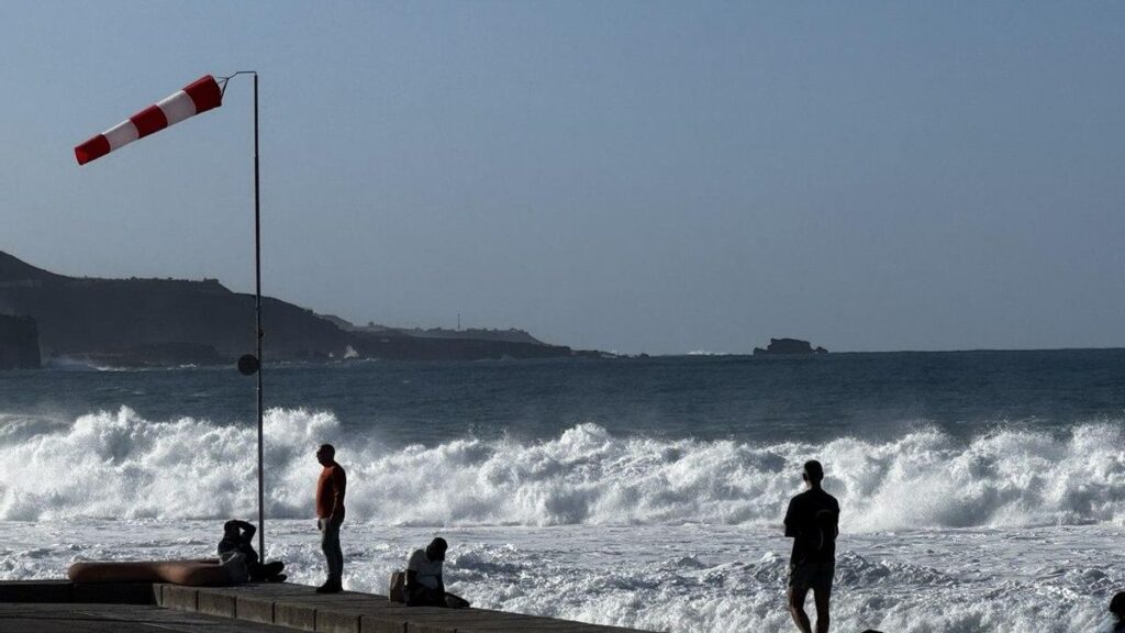 wetterwarnung sturm hoher wellengang kanaren wochenende