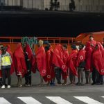 migranten rettung lanzarote schlauchboot