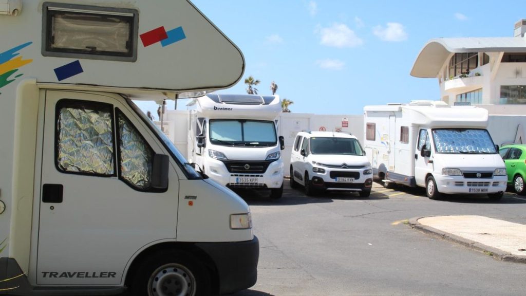 wohnmobil protest teneriffa 500 fahrzeuge