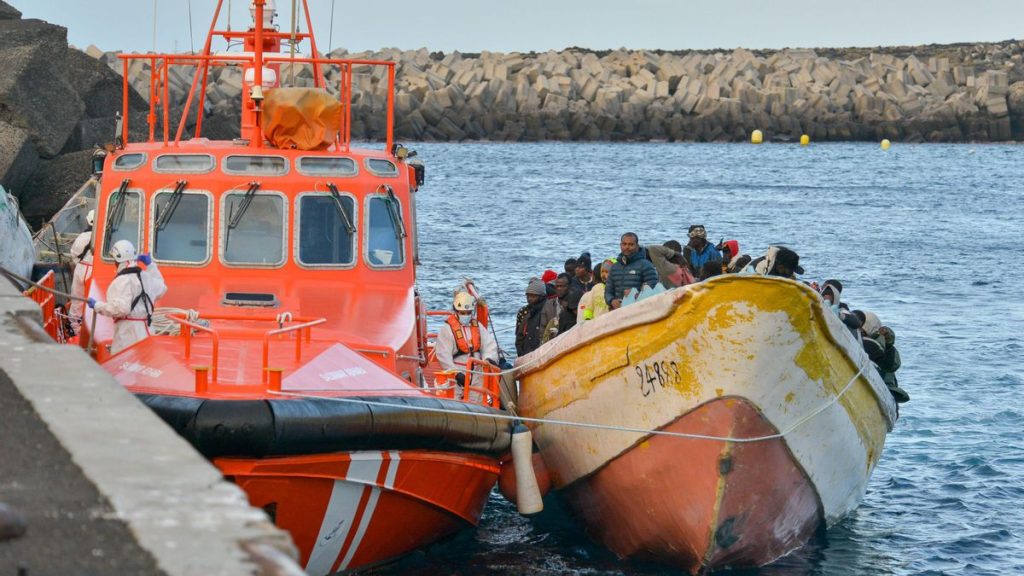 migranten schlauchboot lanzarote mai 2026