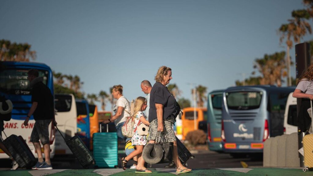 52000 ferienhaeuser auslaender immobilienmarkt kanaren