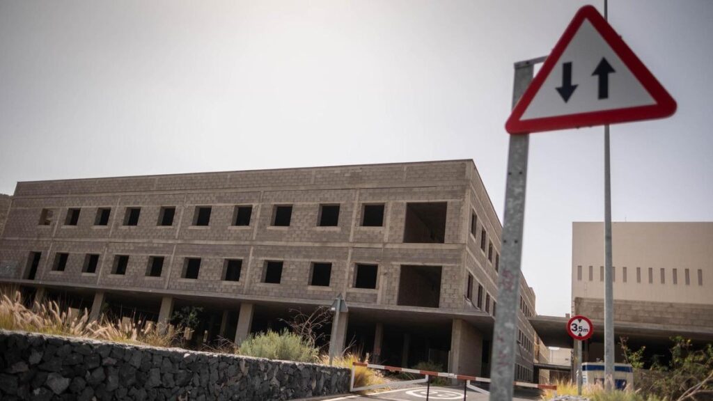 ausbau krankenhaus sueden teneriffa verzoegerung
