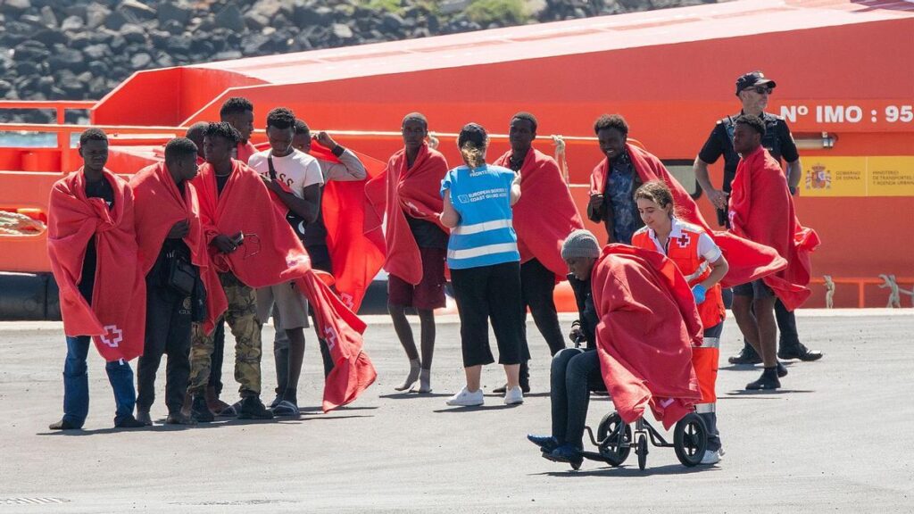 minderjaehrige migranten bleiben kanaren