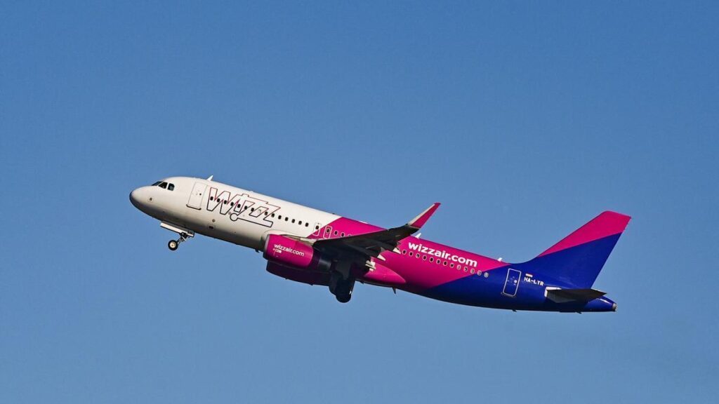 wizz air basis santiago compostela teneriffa