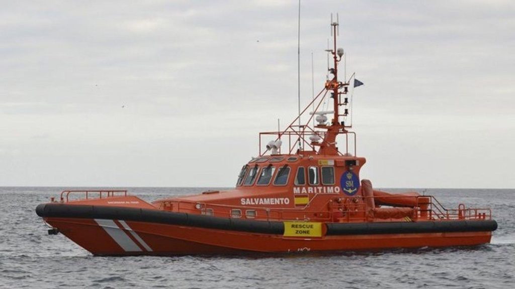 cayuco teneriffa los cristianos 120 migranten