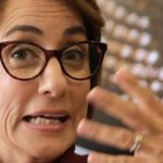 onalia bueno gehalt mogan kritik