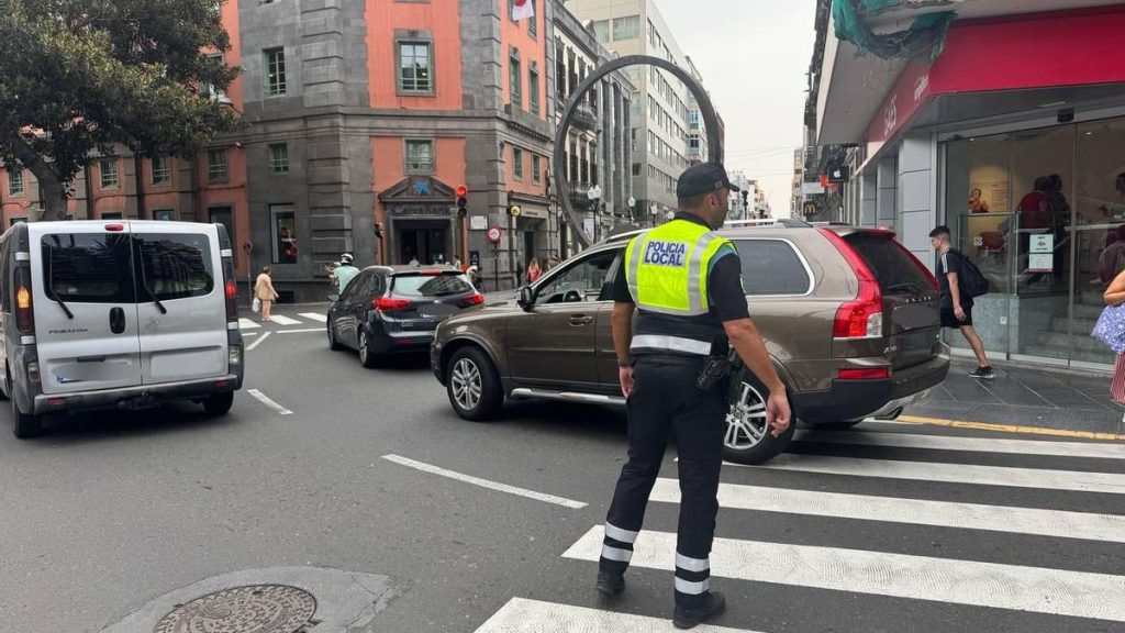 policia local las palmas notruf chaos
